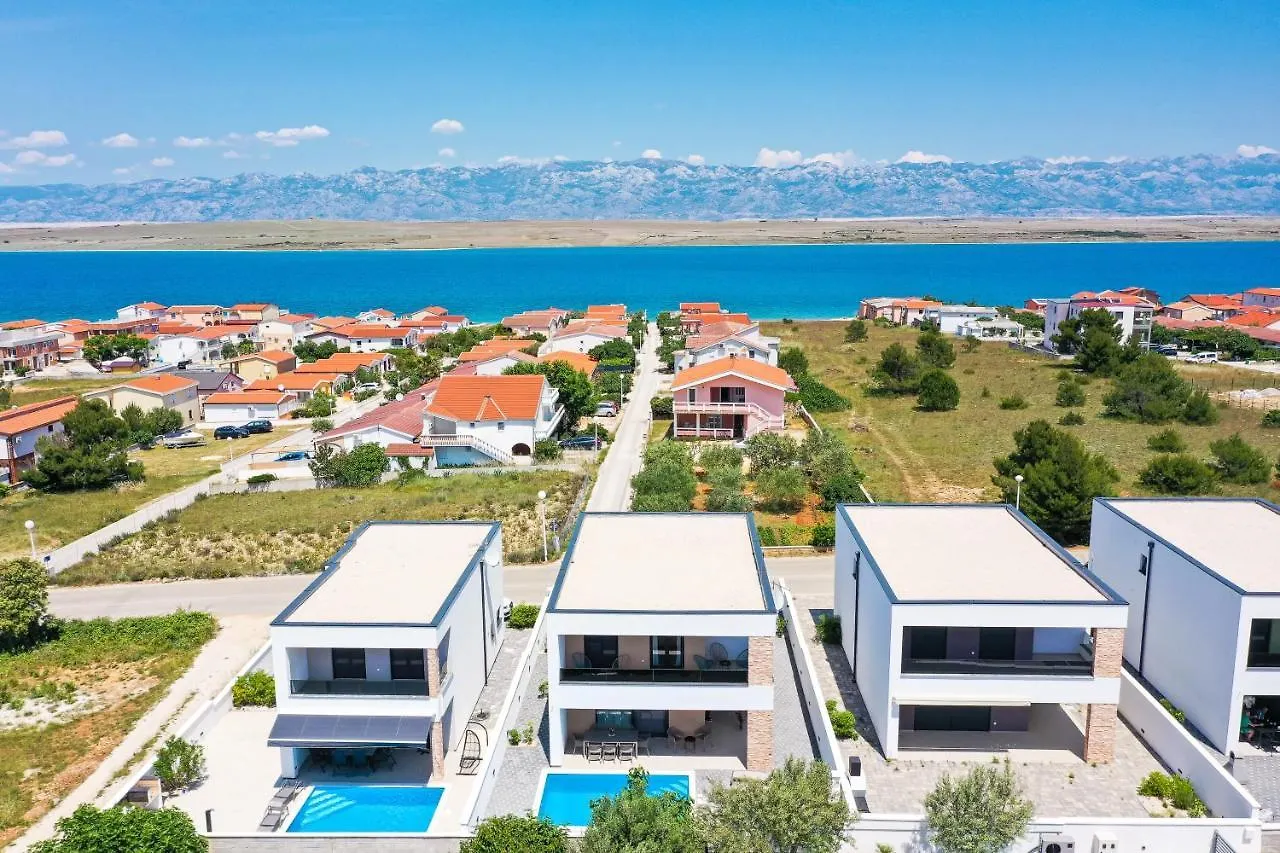 Villa Like Vir